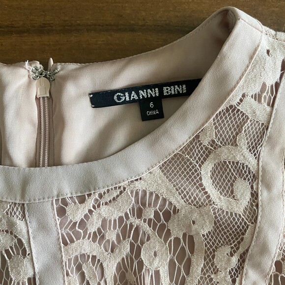 Gianni Bini Cream Lace Sleeveless Dress Women's 6 - Picture 3 of 12